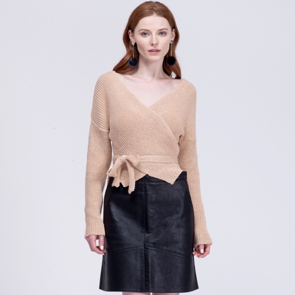 2 Left! Black Leatherette A Line Mini Skirt - Picture 5 of 8